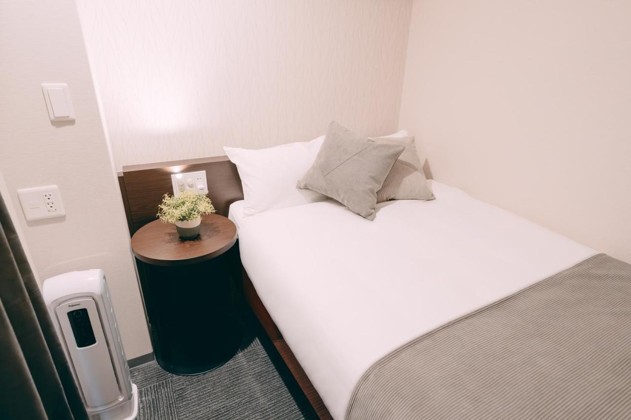 R Hotel Honmachi 大阪 外观 照片