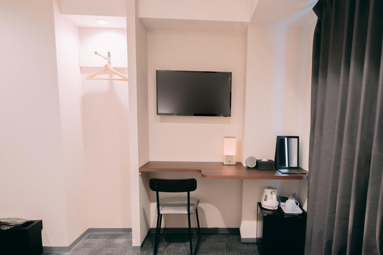 R Hotel Honmachi 大阪 外观 照片