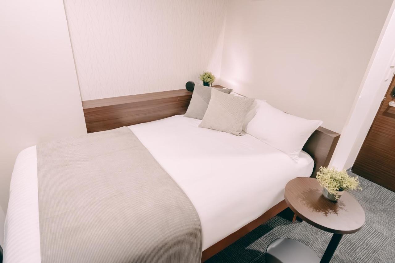 R Hotel Honmachi 大阪 外观 照片