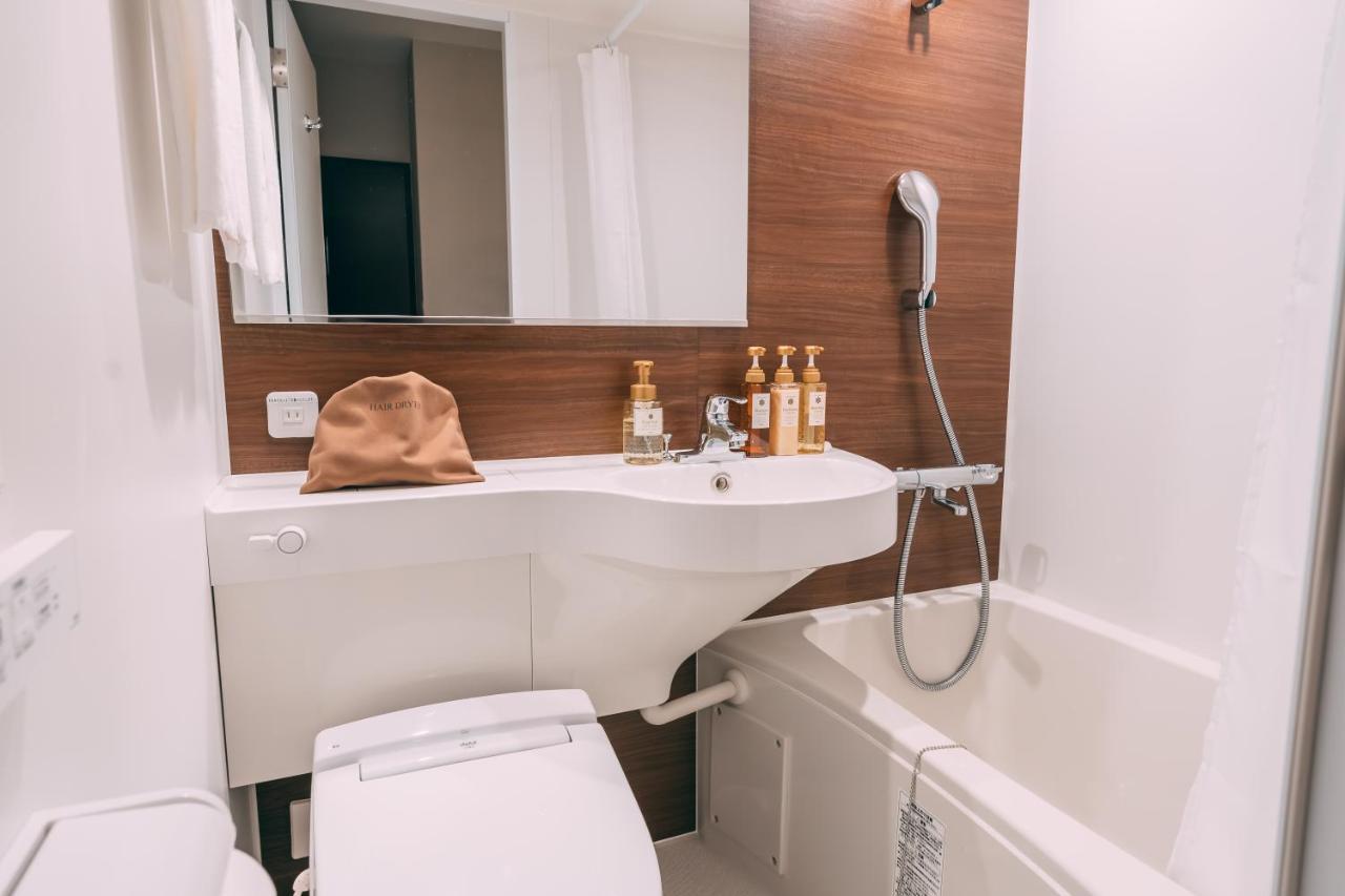 R Hotel Honmachi 大阪 外观 照片